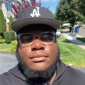 Meet your Posher, Ikenna